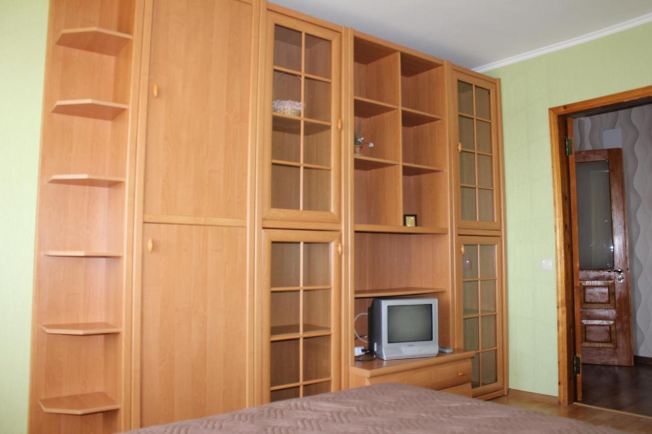 Комфортабельна Квартира Pirogovo Ngoại thất bức ảnh