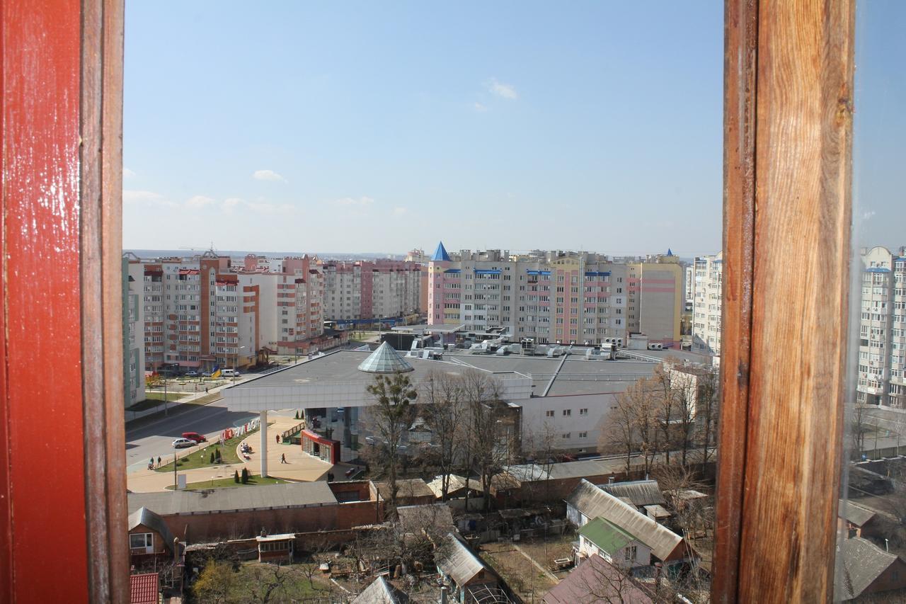 Комфортабельна Квартира Pirogovo Ngoại thất bức ảnh