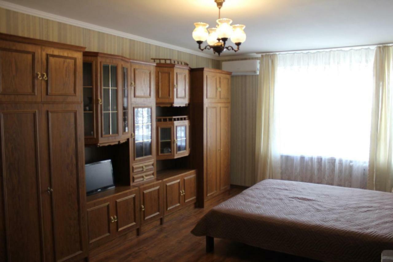 Комфортабельна Квартира Pirogovo Ngoại thất bức ảnh